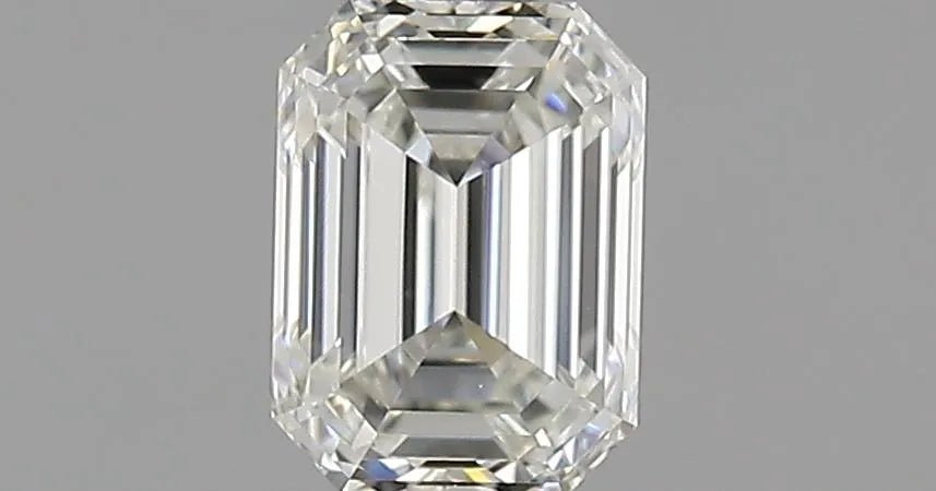 0.70ct Emerald Natural Diamond (Colour G, Clarity VVS1, Cut VG, IGI Certified)