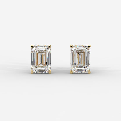 Elise Classic Diamond Stud Earrings – Emerald