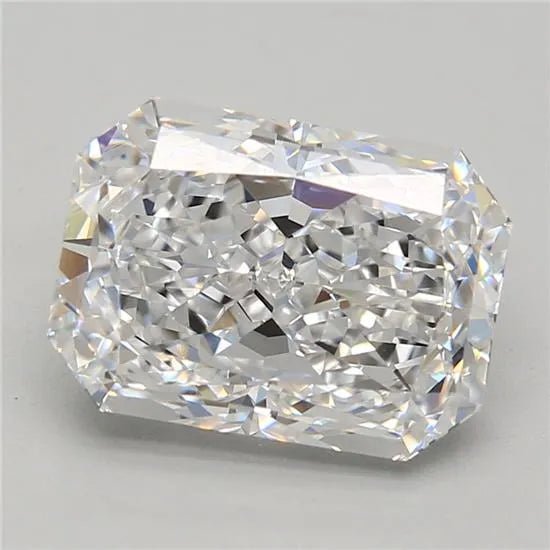 3.59ct Radiant Lab Grown Diamond (Colour D, Clarity VVS1, GIA Certified)