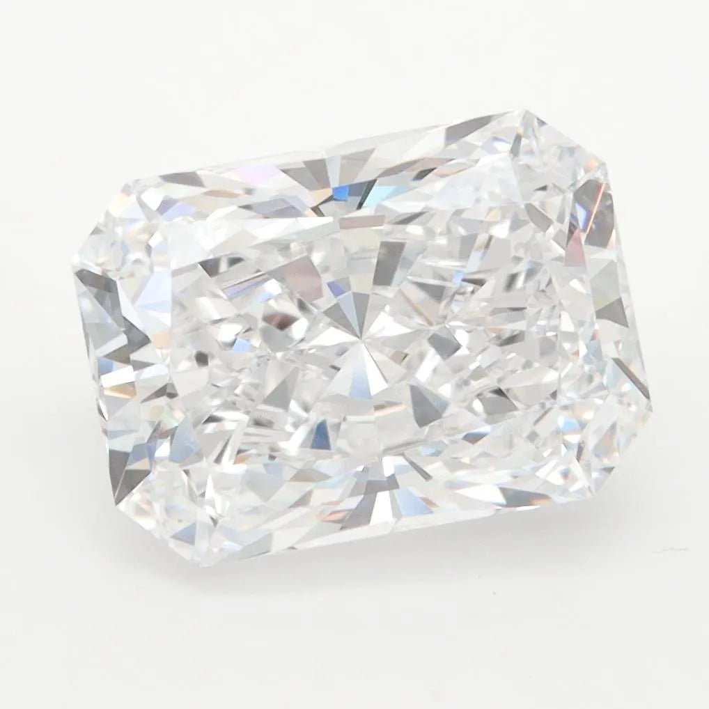 3.69ct Radiant Lab Grown Diamond (Colour D, Clarity VVS1, IGI Certified)