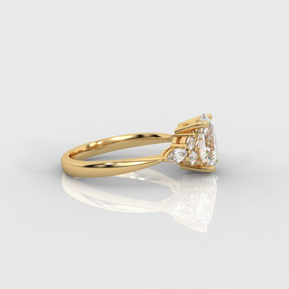 Olivia Cluster Ring - Oval