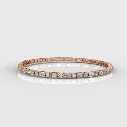 Lisa Emerald & Round Diamond Tennis Bracelet