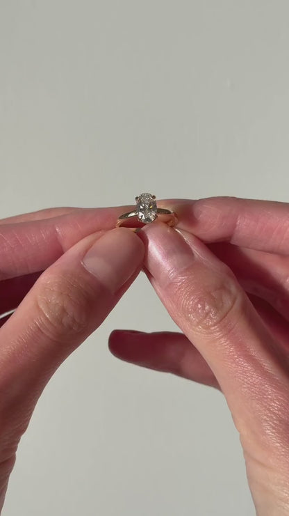 Aria Brilliant Diamond Solitaire Ring - Oval