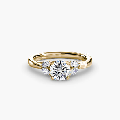 The Celestial Cluster Ring 2 - AYKA JEWELS