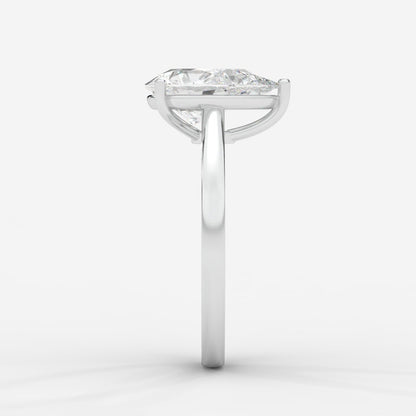 Vivienne Solitaire Ring - Pear - AYKA JEWELS