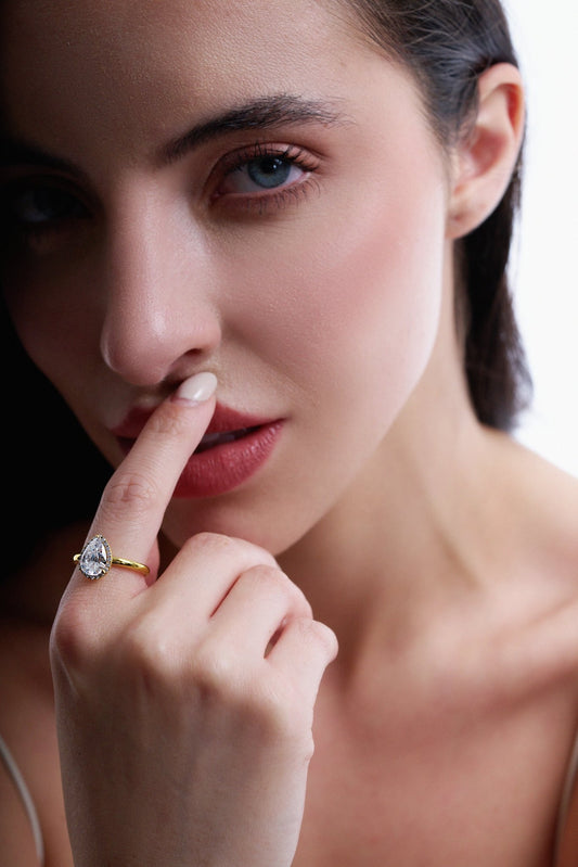 Willow Halo Engagement Ring - Pear - AYKA JEWELS